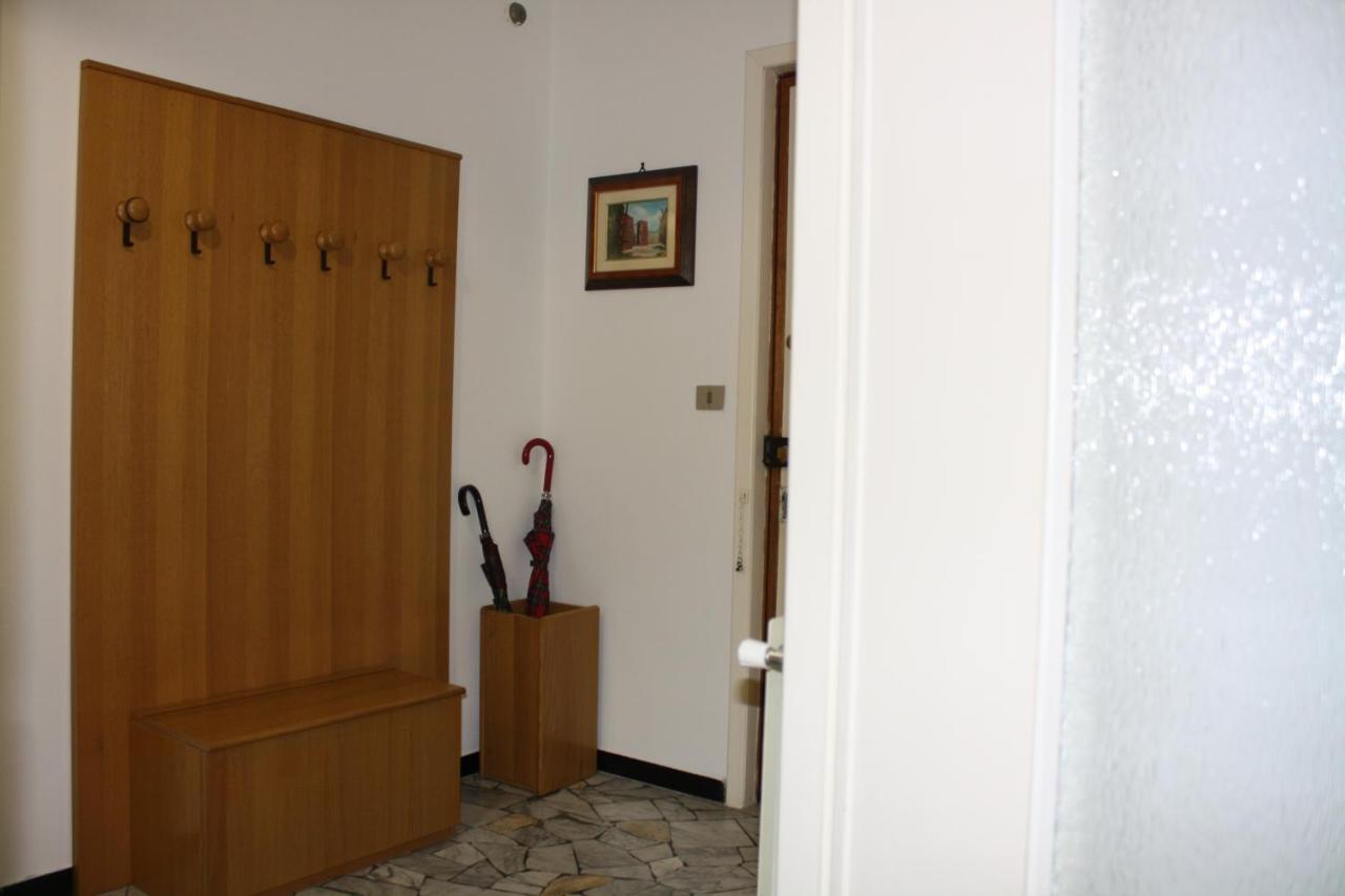 Casa Emma 400 Mt Dal Mare Apartment Споторно Екстериор снимка