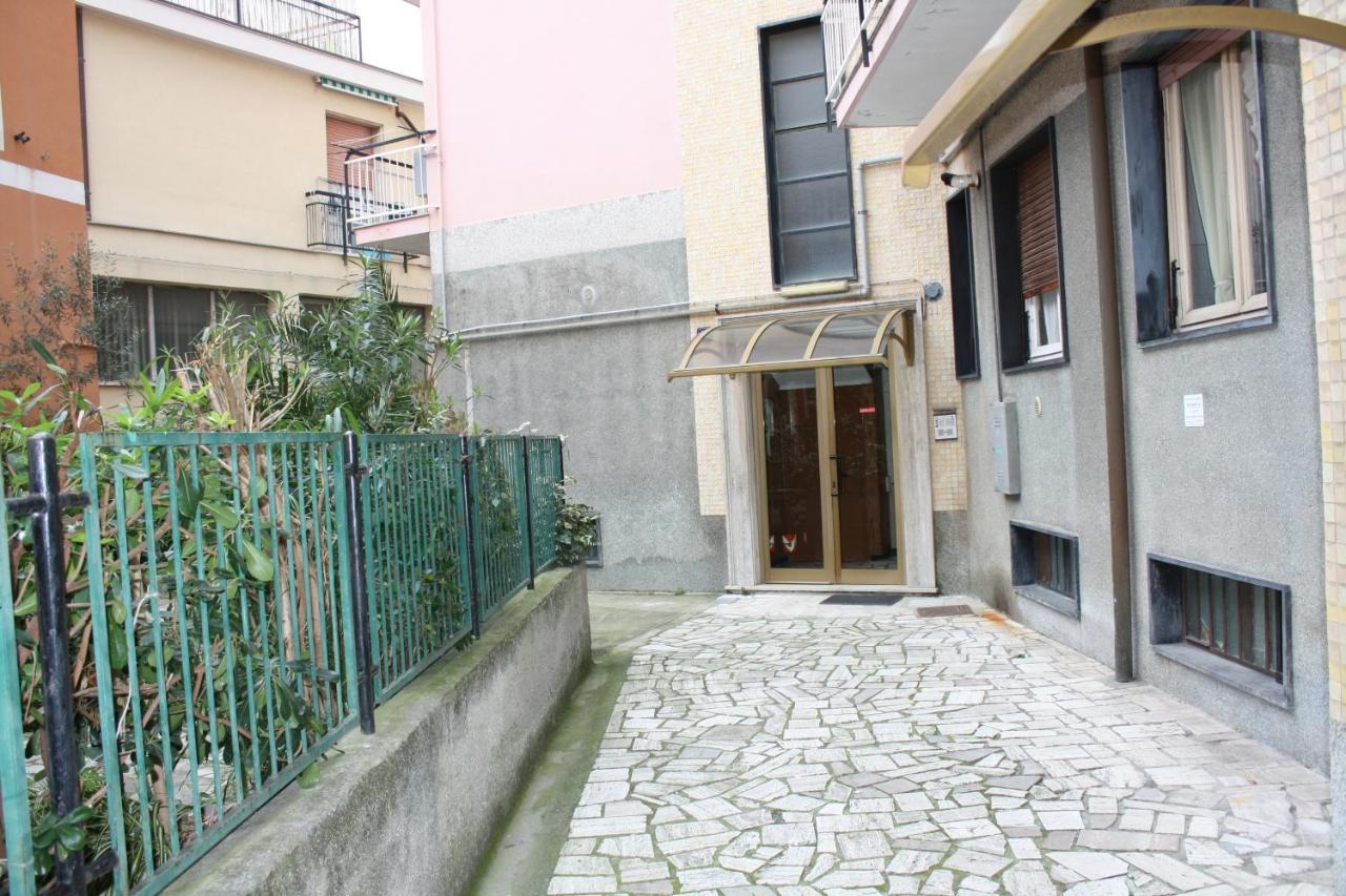 Casa Emma 400 Mt Dal Mare Apartment Споторно Екстериор снимка